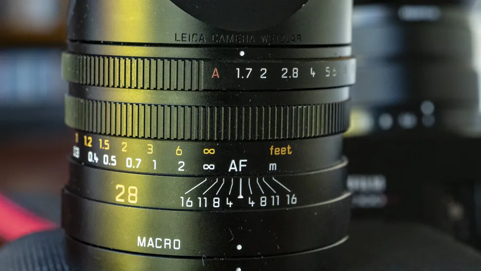 Fujifilm GFX100RF vs Leica Q3 008