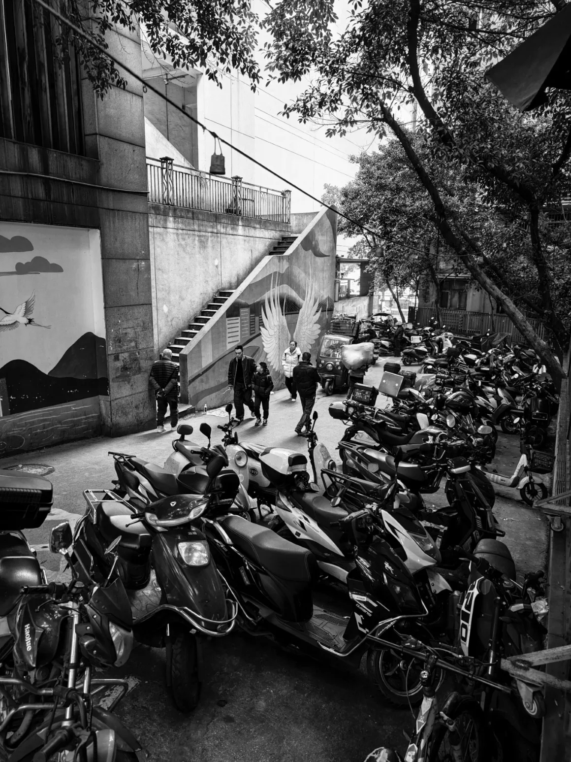 Xiaomi 17 Ultra İncelemesi: Kamera Olarak Başlayan, Telefon Olarak Devam Eden Bir Cihaz 19 IMG 20260203 111534 tele Leica HC Custom