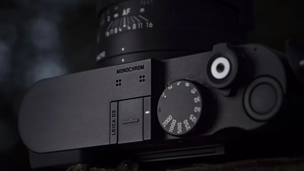 Leica Q3 Monochrom 001