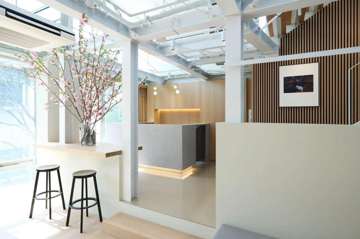 Leica Galerileri, Fotoğraf Sanatını Desteklemenin 50. Yılını Kutluyor 13 Leica Gallery Omotesando 02