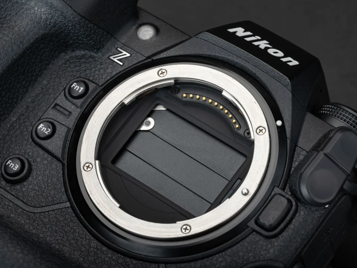 Yeni Nikon fotoğraf makinenizde değiştirmeniz gereken ayarlar 6 Nikon Z9 with shield down