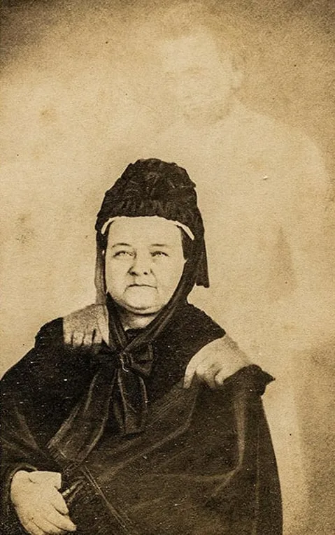 mary todd lincoln ghost photo vita brevis