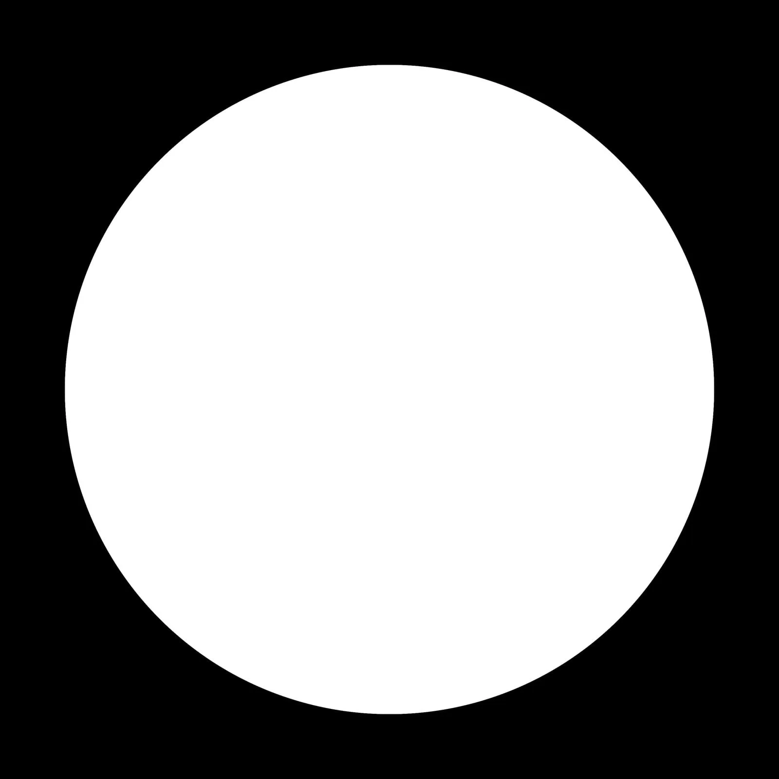 BBL’den Daha Yumuşak ve Güzel Bokeh Modifikasyonu 2 Siyah arka plan üzerinde ortalanmış büyük, düz beyaz bir daire.