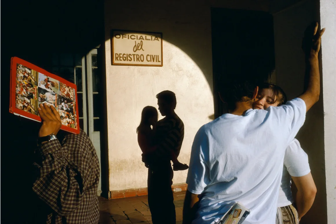 Alex Webb – Nuevo Laredo Mexico 1996