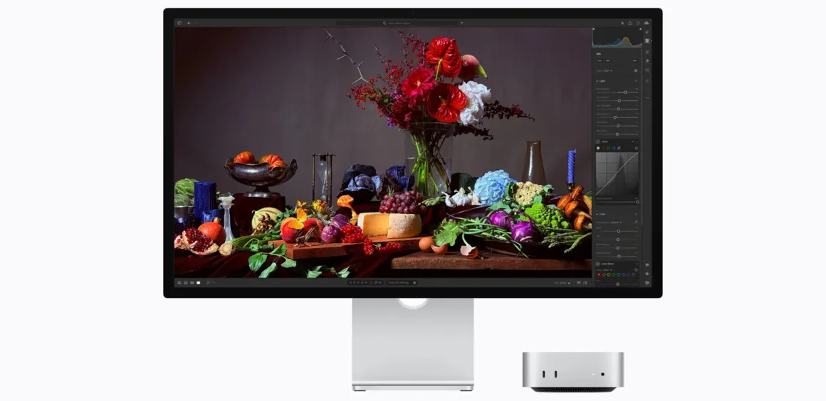 Apple Studio Display Adobe Lightroom 260303