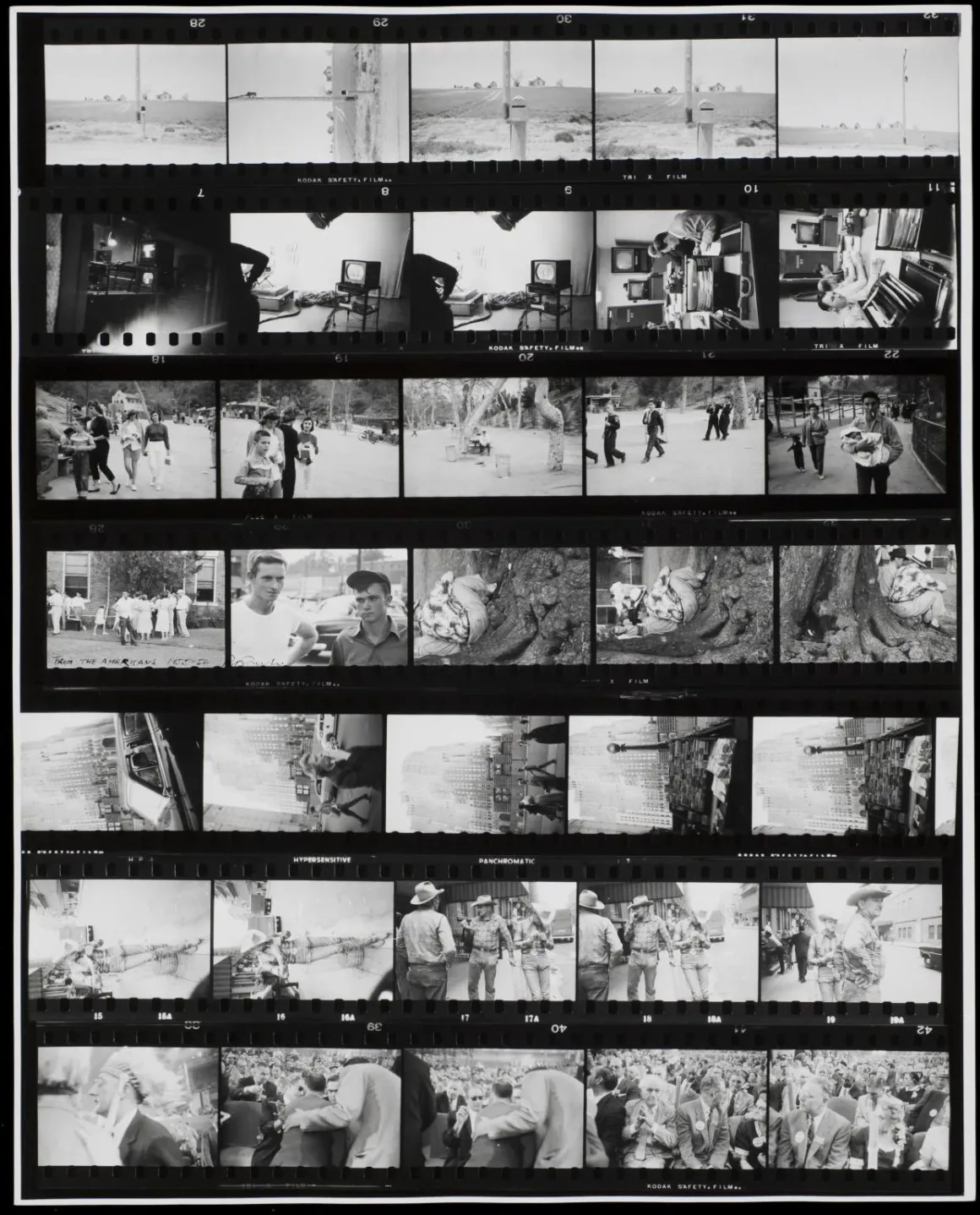Robert Frank Kimdir? Amerika’ya Dışarıdan Bakan Fotoğrafçı 5 Contact Sheet from The Americans