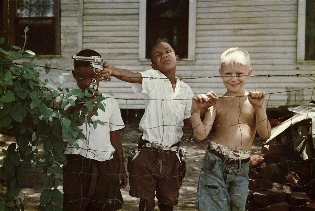 Gordon Parks – Segregation Story Alabama 1956 010