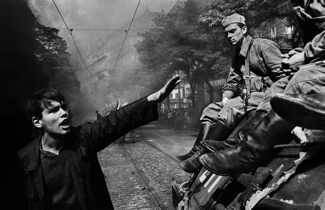 Josef Koudelka: Sürgün, Özgürlük ve Güçlü Bir Fotoğraf Dili