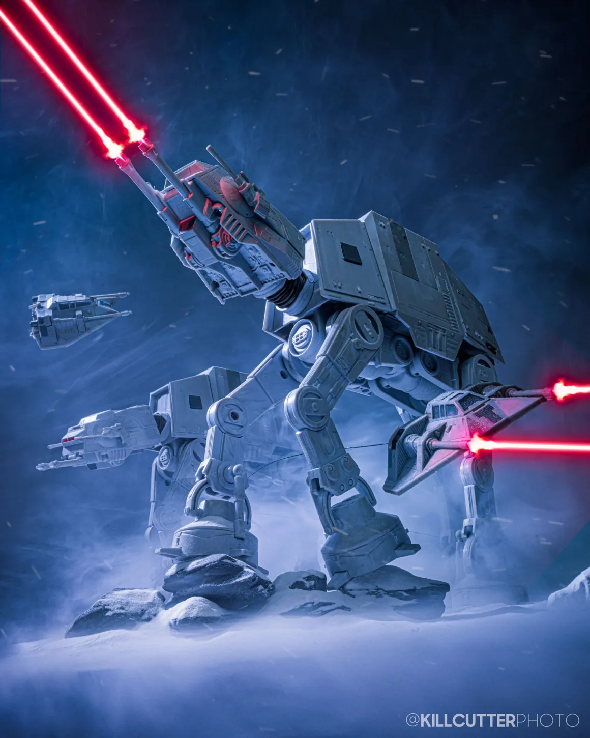 Chuck Eiler: Oyuncakları Sinematik Hikâyelere Dönüştüren Fotoğrafçı 3 Killcutter Echo Base Last Stand