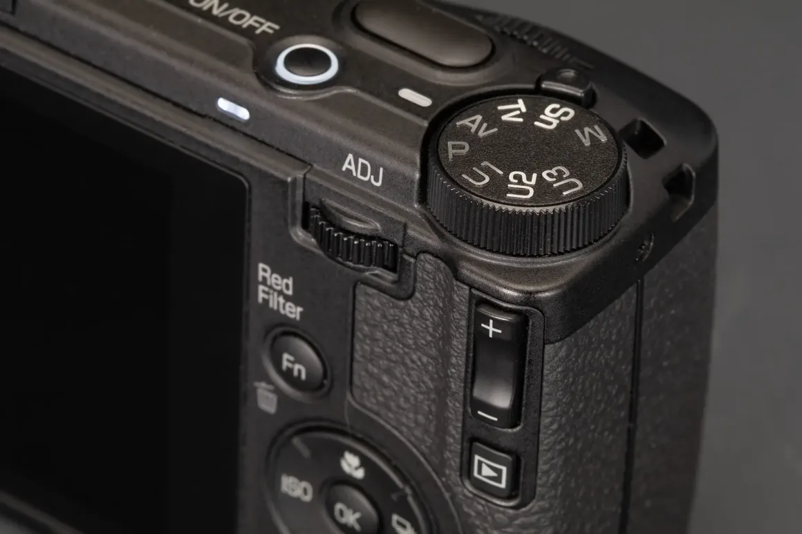 Ricoh GR IV Monochrome inceleme 003