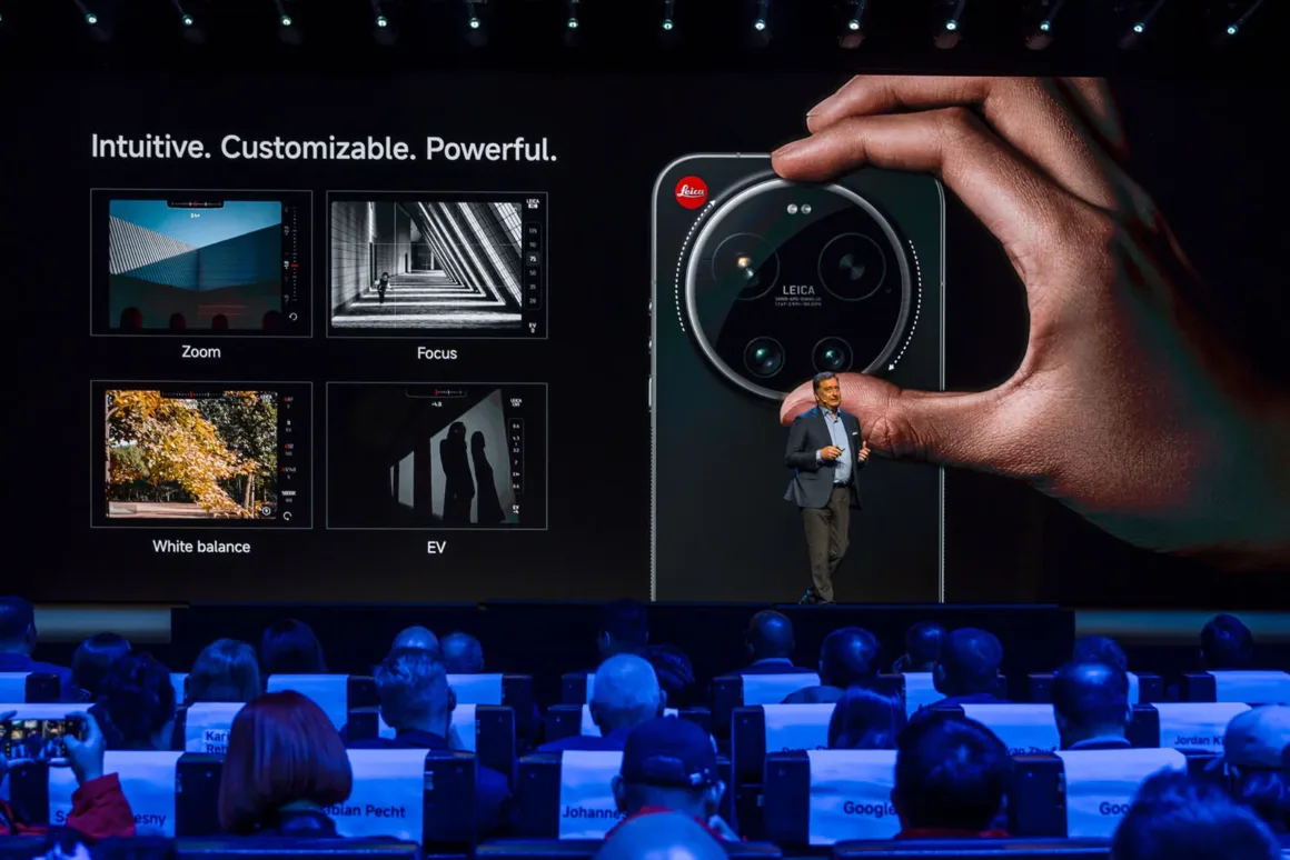 Xiaomi Leitzphone presentation Camera Ring