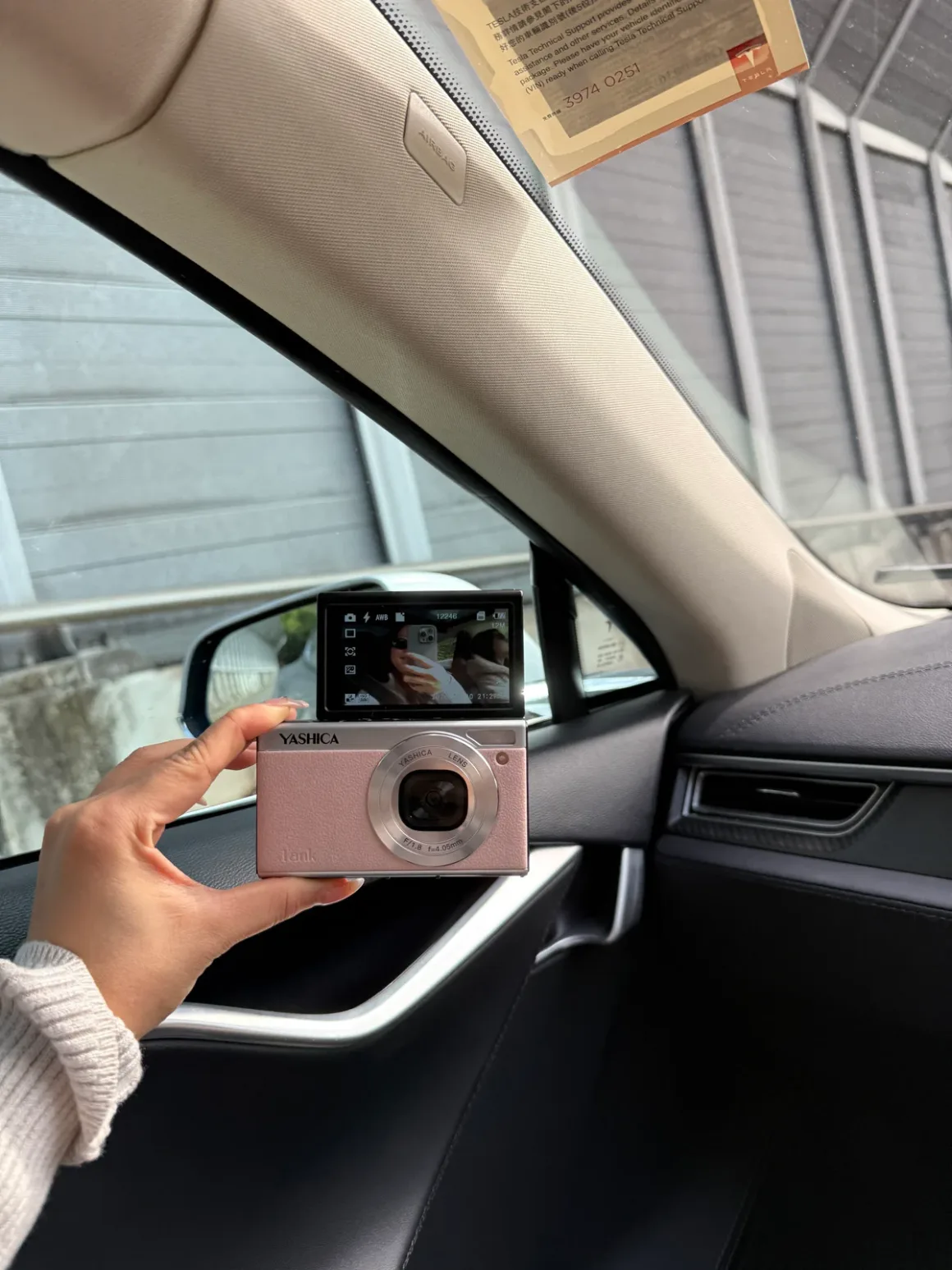 Yashica Tank Pink Marshmallow Lifestyle 2