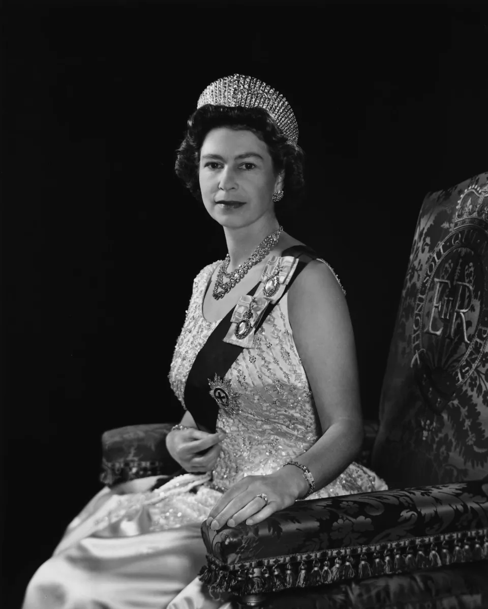 Yousuf Karsh Queen Elizabeth II 1966