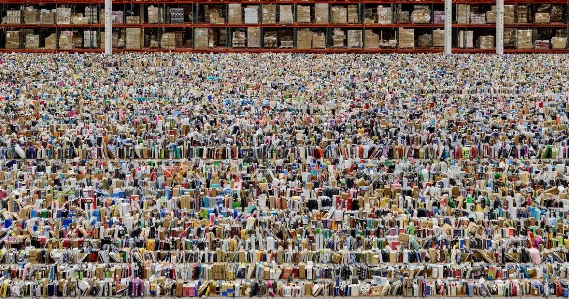 Andreas Gursky Kimdir? Sistem, Kapitalizm ve Fotoğrafın Yeniden Tanımı 6 gursky amazon