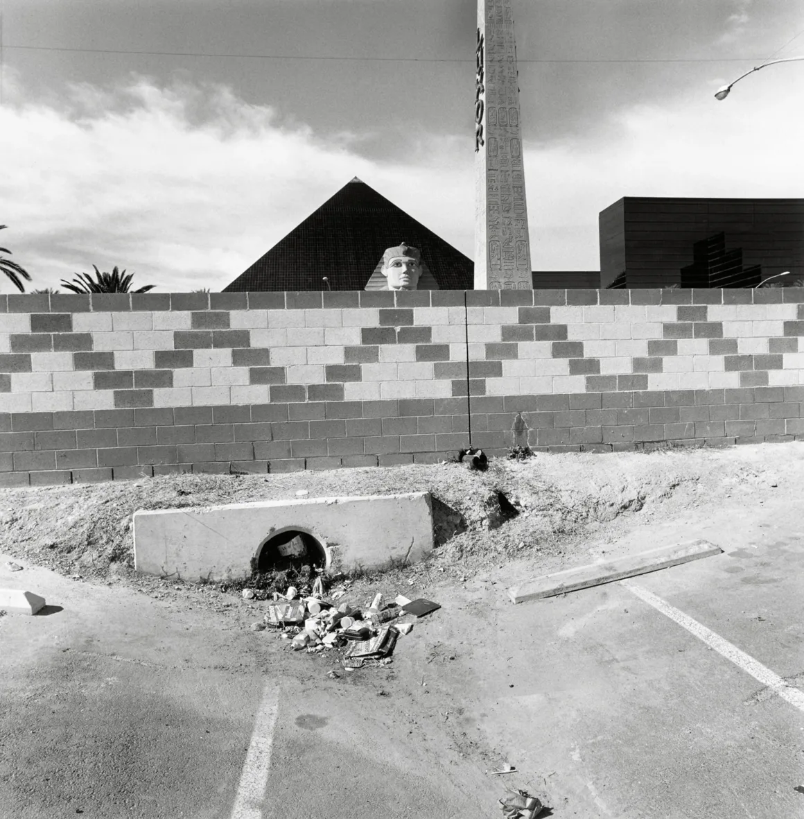 Life Still: Lee Friedlander’ın Gündelik Amerika’yı Parçalama Biçimi 12 lee friedlander las vegas 1997
