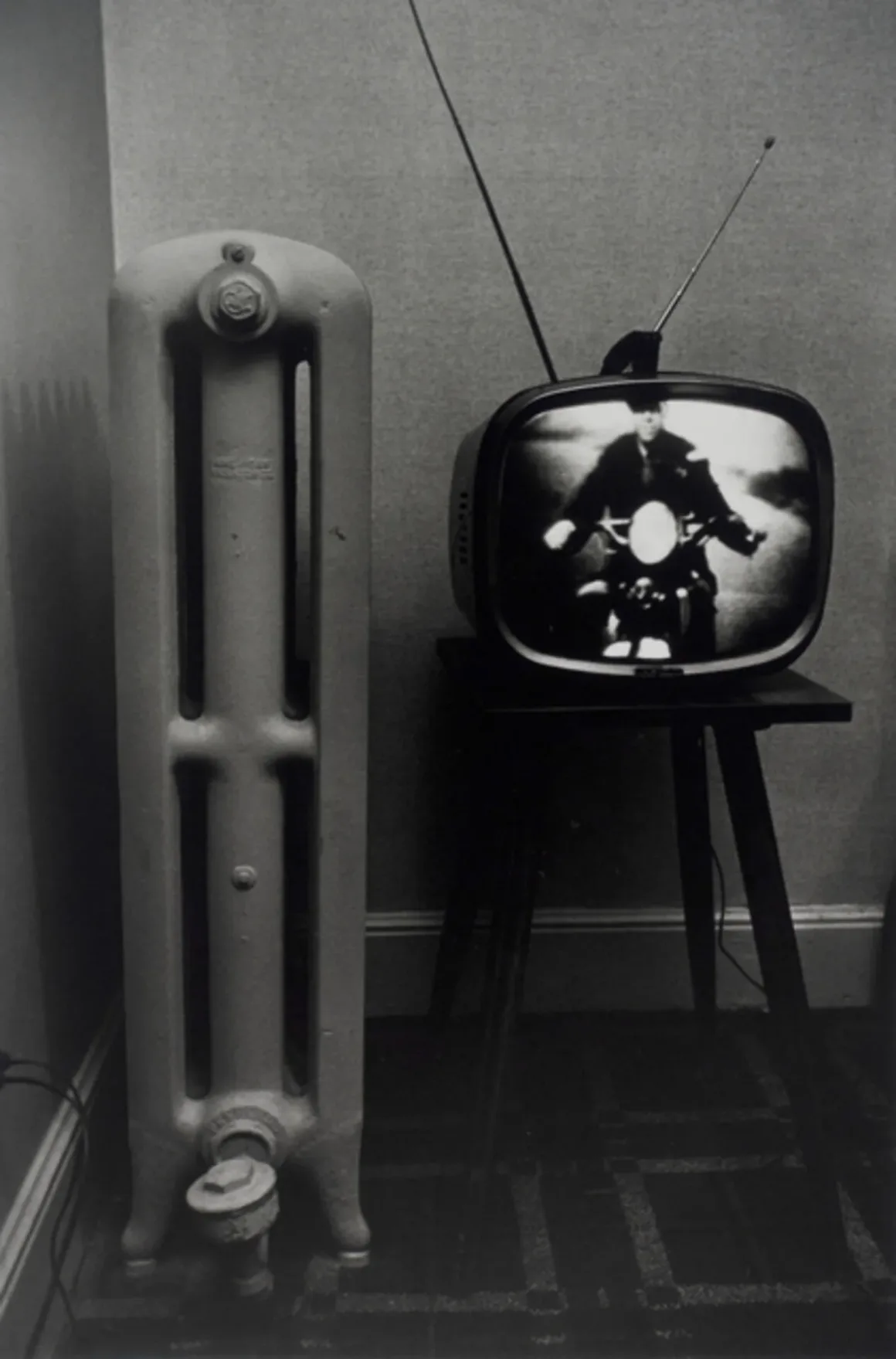 Lee Friedlander The Little Screens television image in domestic interior
