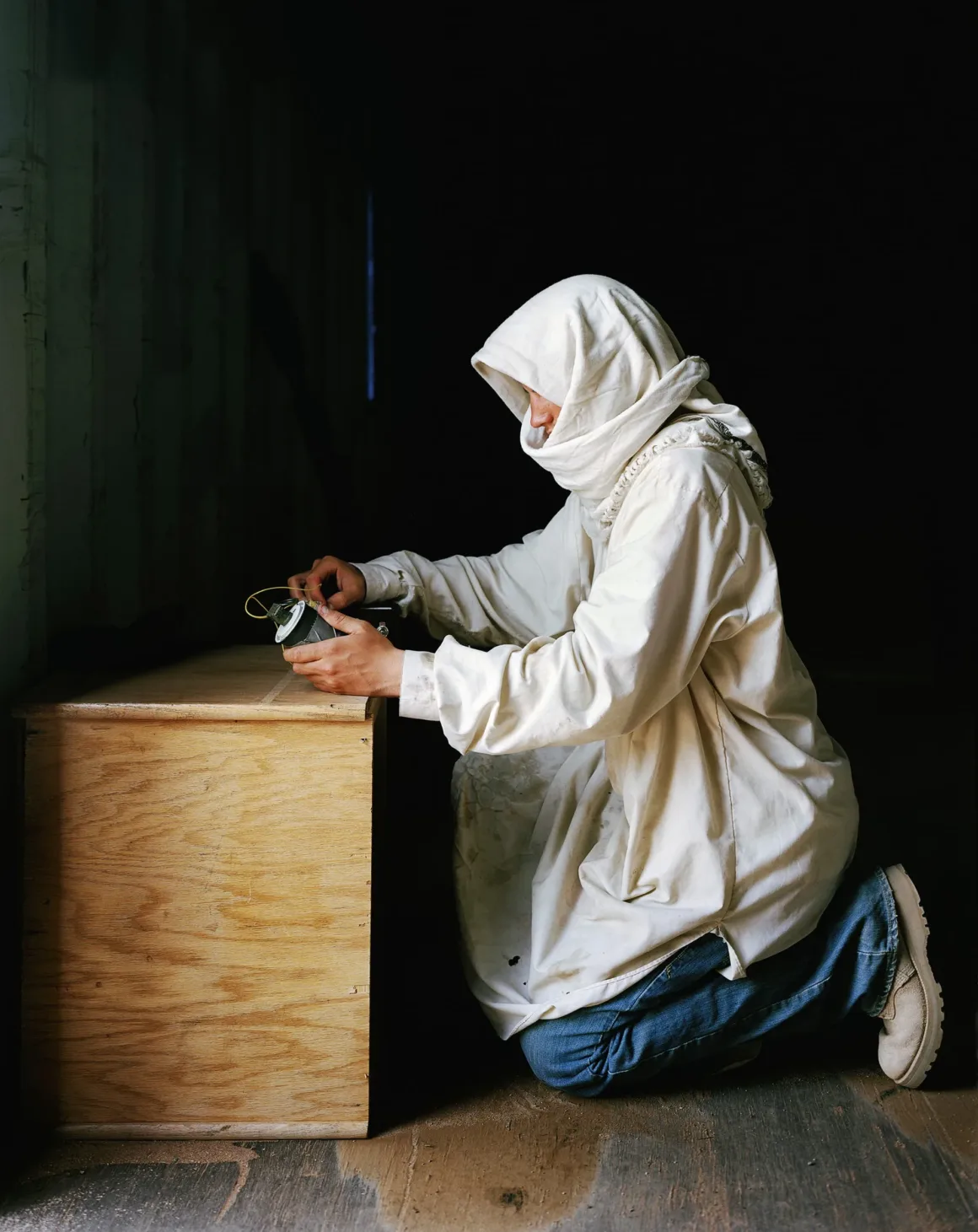 Savaşın Provası: Amerikan Askerleri Başka Kültürleri Nasıl ‘Oynuyor’? | Askeri Eğitim Analizi 2 web army specialist gary mccorkle claire beckett 813x1024 1