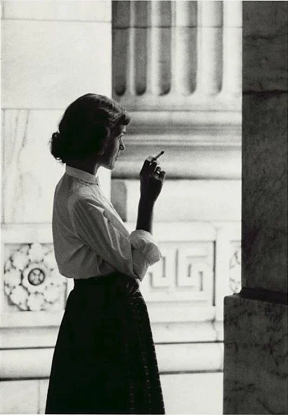 Sigara içen bir kadın portresi, 1954.