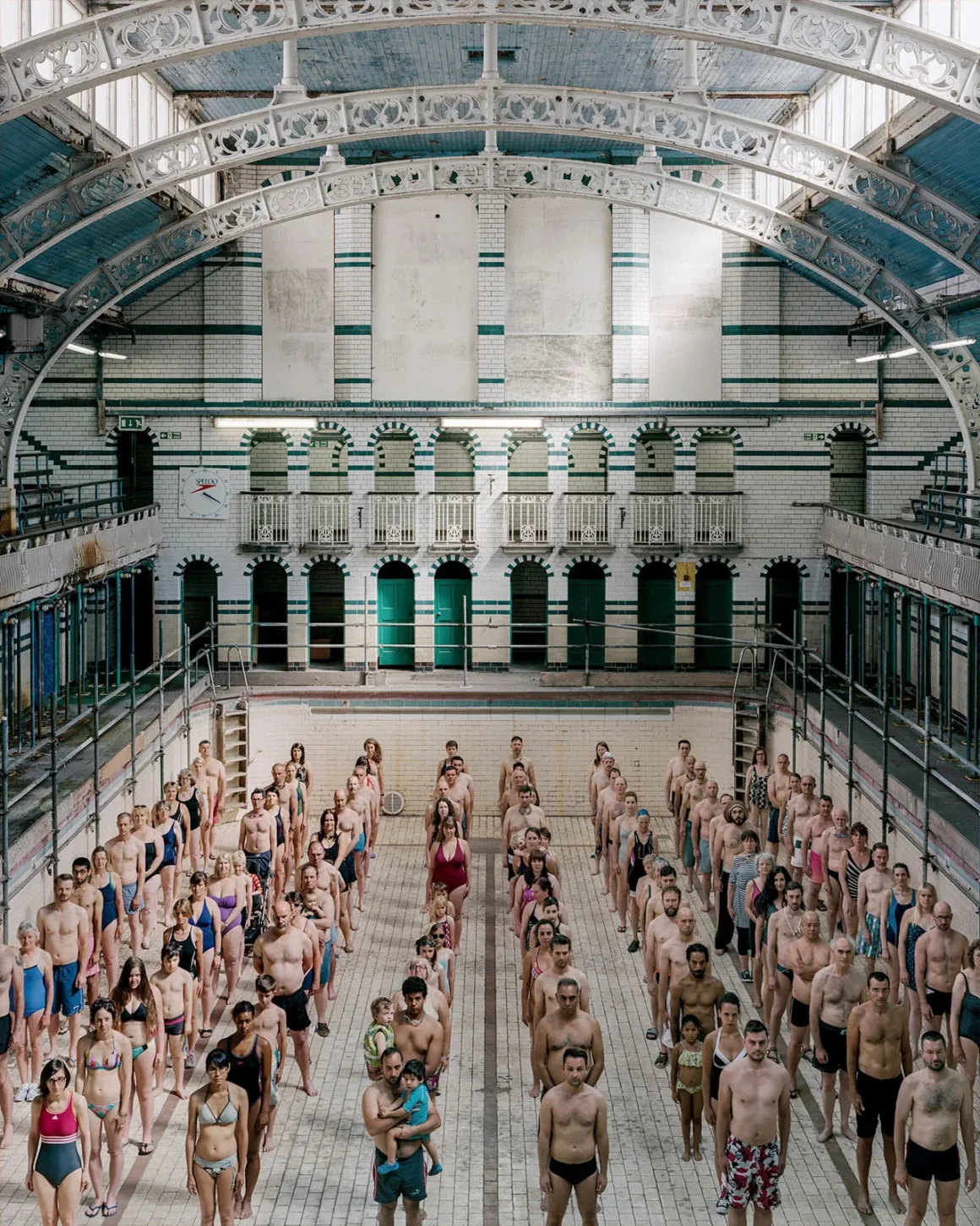 RPS Uluslararası Fotoğraf Sergisi 167. Yılında Dünyanın Dört Bir Yanından Fotoğrafçıları Buluşturuyor 4 Attilio Fiumarella Swimmers Attilio Fiumarella. Courtesy of The Royal Photographic Society