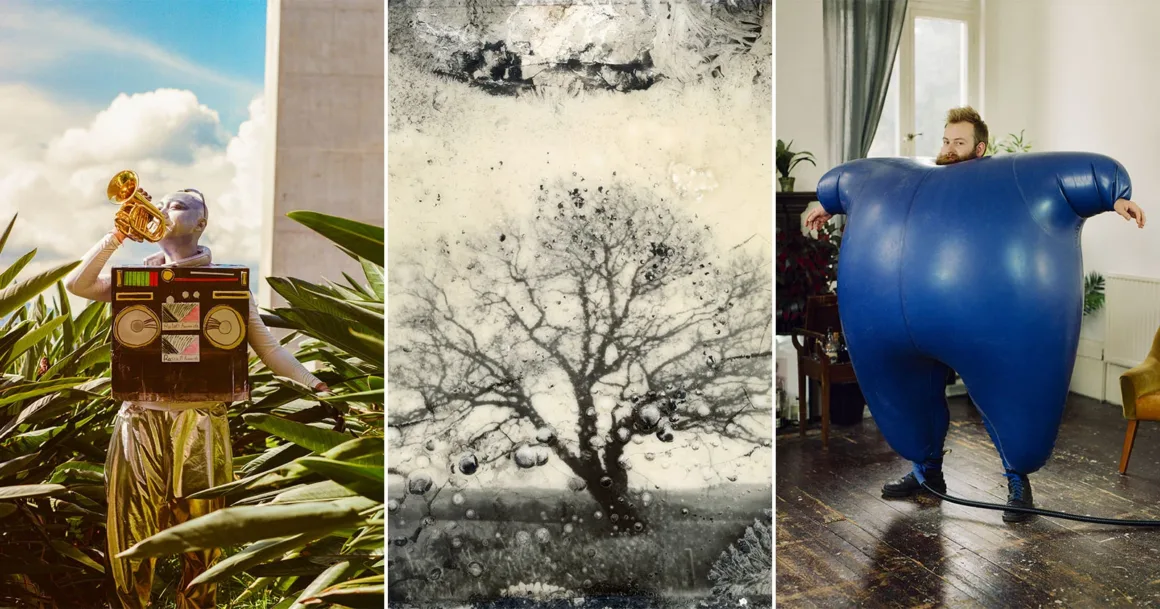 RPS Uluslararası Fotoğraf Sergisi 167. Yılında Dünyanın Dört Bir Yanından Fotoğrafçıları Buluşturuyor 1 RPS Uluslararası Fotoğraf Sergisi 167. Yılında Dünyanın Dört Bir Yanından Fotoğrafçıları Buluşturuyor
Bir trompet çalan müzik seti kostümlü kişi, dokulu siyah-beyaz bir ağaç ve mavi takım elbiseli bir adamı gösteren üçlü görsel.
