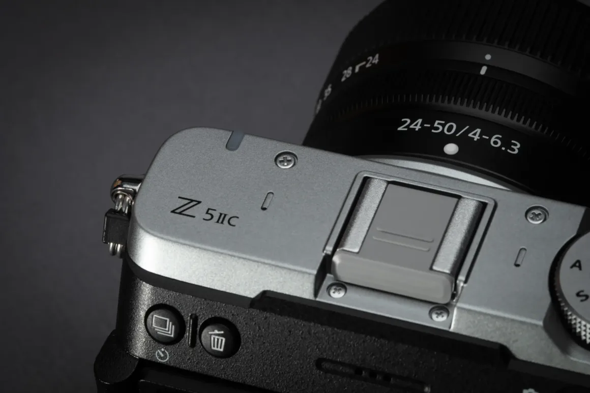 Nikon Z5IIC İncelemesi: Küçük Gövdeden Çok Daha Fazlası 24 PI Nikon Z5IIC 06