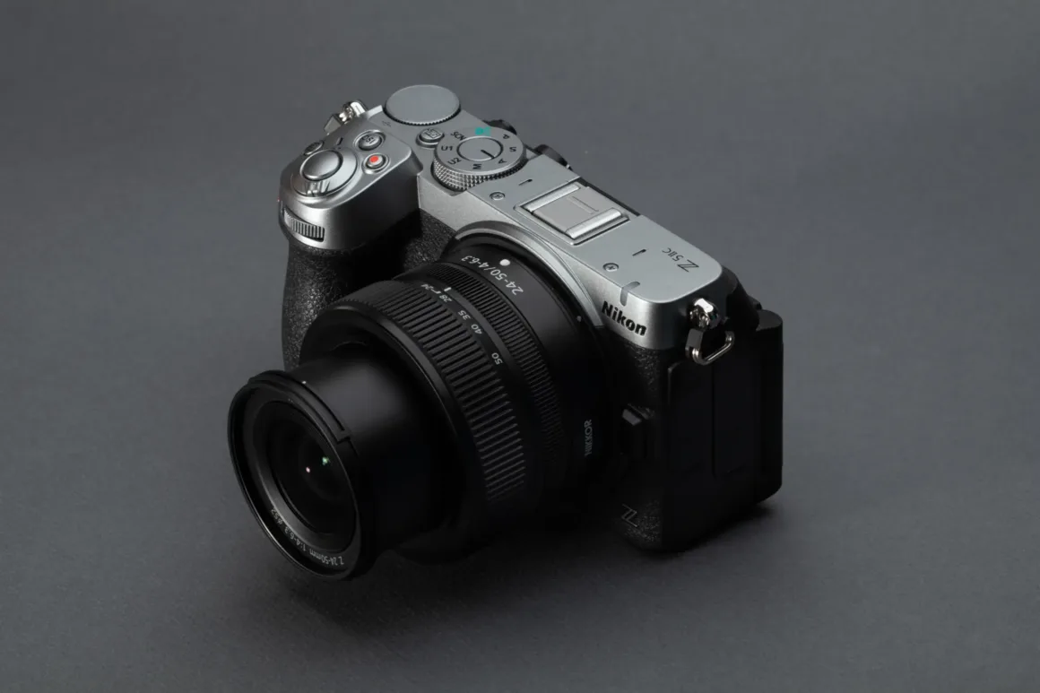 Nikon Z5IIC İncelemesi: Küçük Gövdeden Çok Daha Fazlası 29 PI Nikon Z5IIC 11