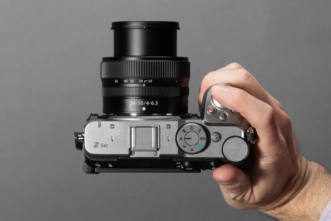 Nikon Z5IIC İncelemesi: Küçük Gövdeden Çok Daha Fazlası 35 PI Nikon Z5IIC 17 1