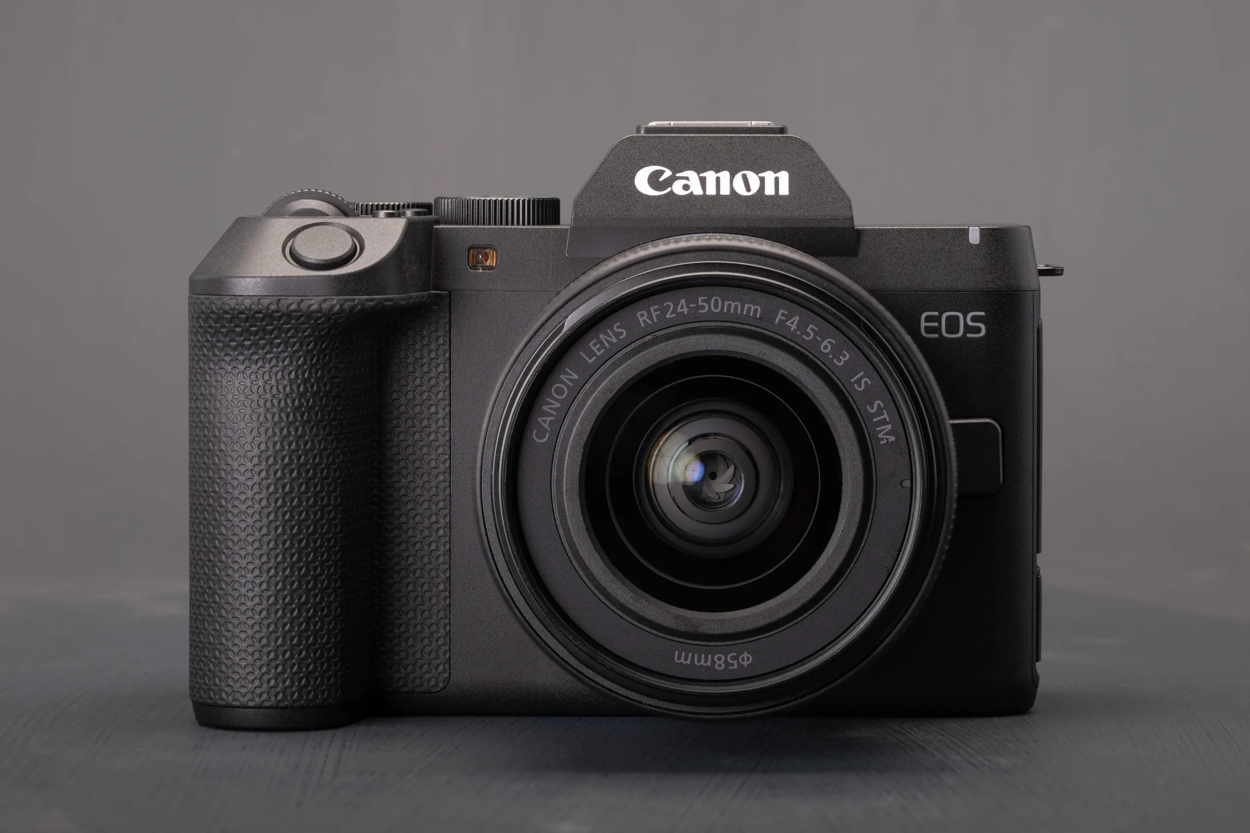 Canon EOS R8 Mark II aynasız fotoğraf makinesi
