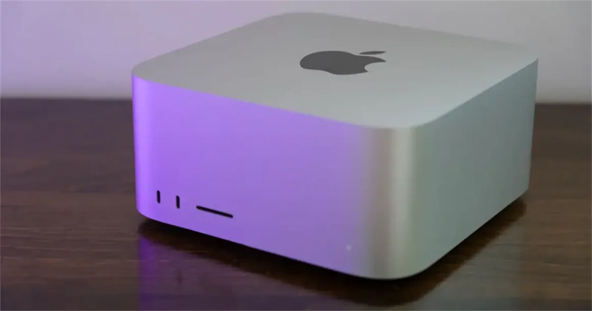 M5 Max çipli Apple Mac Studio'nun yakından görünümü