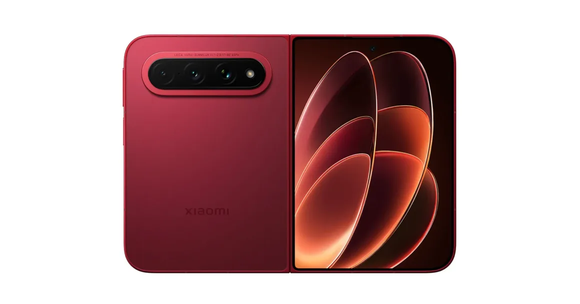 Xiaomi 18 Fold, Leica Kameralarıyla Katlanabilir Telefonlara Yeni Bir Seçenek Sunuyor 19 Açık hâlde gösterilen kırmızı Xiaomi katlanabilir telefon; sağ ekranda soyut duvar kâğıdı, sol arka panelde üç lensli kamera modülü yer alıyor.
