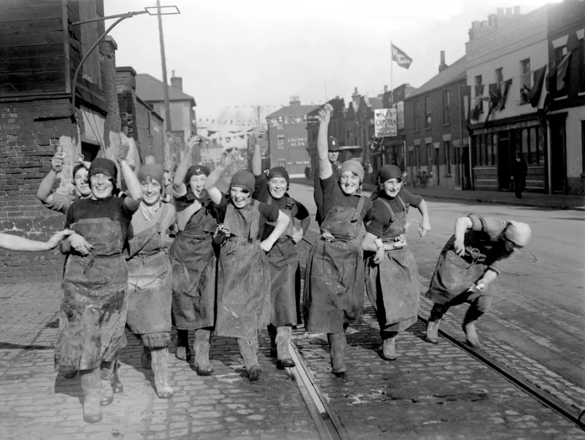 1930’ların Britanyası: Gündelik Hayatı Belgeleyen Unutulmuş Fotoğraflar 1 1930’ların Britanyası: Gündelik Hayatı Belgeleyen Unutulmuş Fotoğraflar