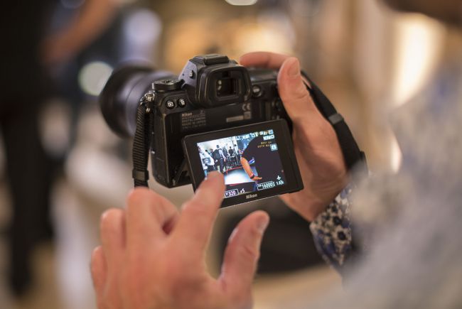 2018 Yılının En İyi 5 Aynasız Fotoğraf Makinesi 14 2018 Yılının En İyi 5 Aynasız Fotoğraf Makinesi 14