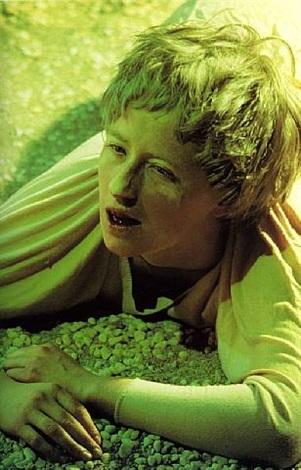 Cindy Sherman: Feminenliğe ve cinsiyet yargılarına meydan okuyan portreler 6 Cindy Sherman: Feminenliğe ve cinsiyet yargılarına meydan okuyan portreler 6