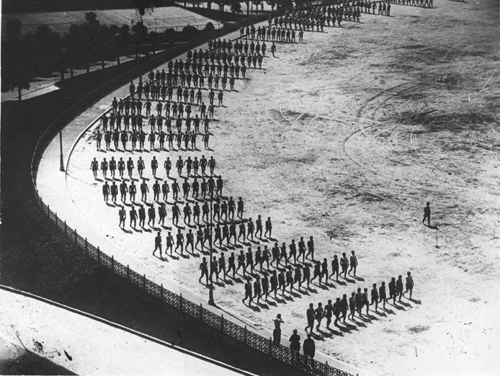 Değişen Bir Dünyayı Anlatmak : Arkady Shaikhet 4 Değişen Bir Dünyayı Anlatmak : Arkady Shaikhet 4