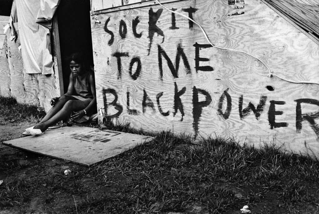 Jill Freedman’ın Sokak Fotoğrafçılığı : "Ben Bir Kamerayım" 3 Jill Freedman’ın Sokak Fotoğrafçılığı : "Ben Bir Kamerayım" 2